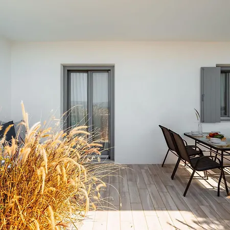 Julie's Luxury דירה *